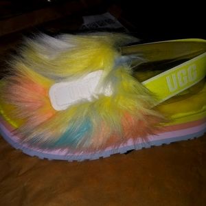 UGG sz 8 slides Yellow Rainbow